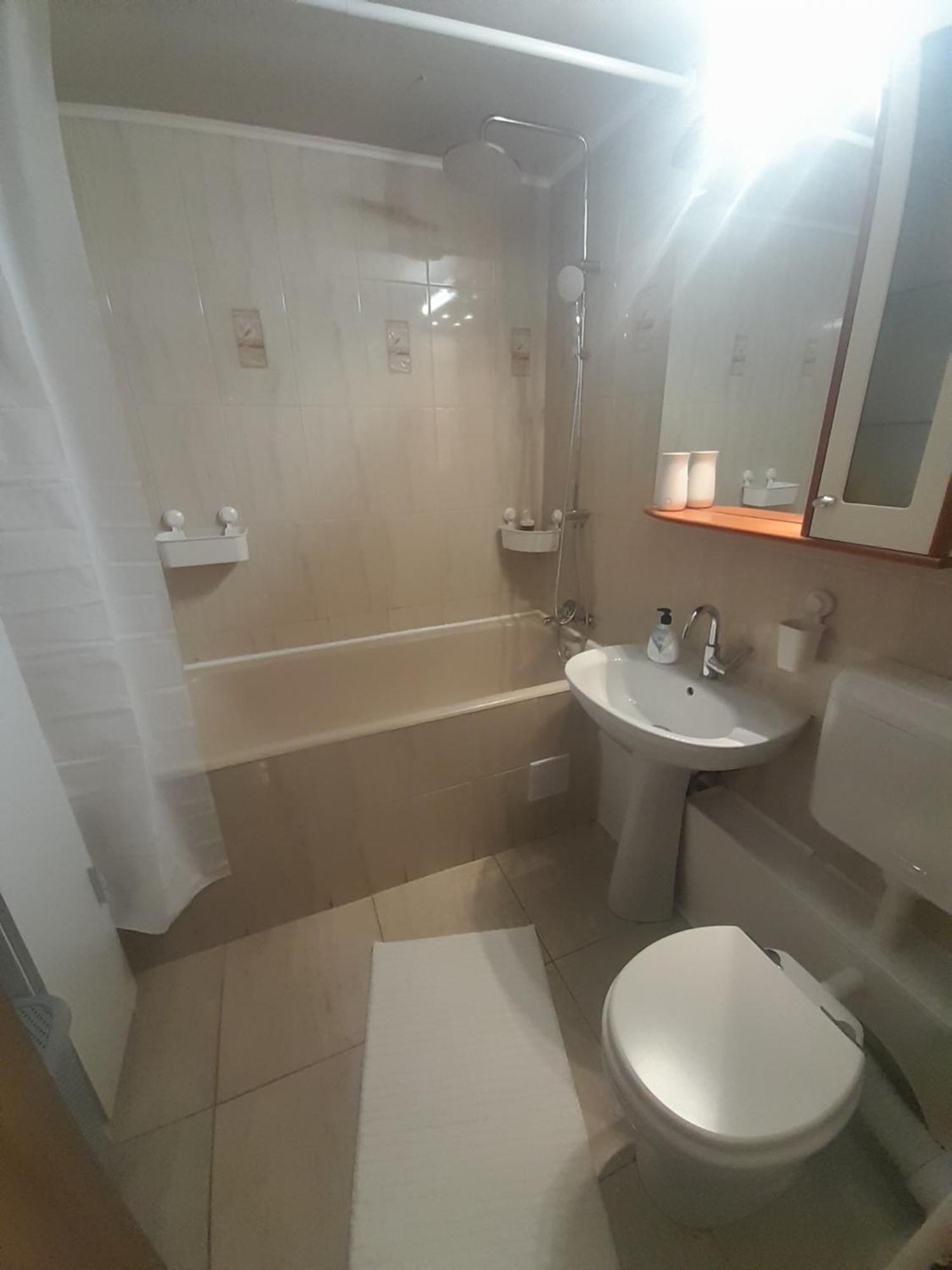 15 Minutes Apartment ブカレスト エクステリア 写真